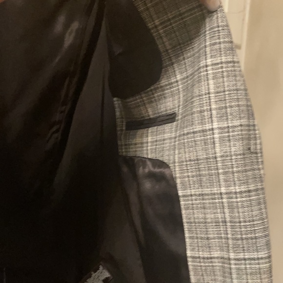 RW&CO. Blazer - Picture 4 of 5